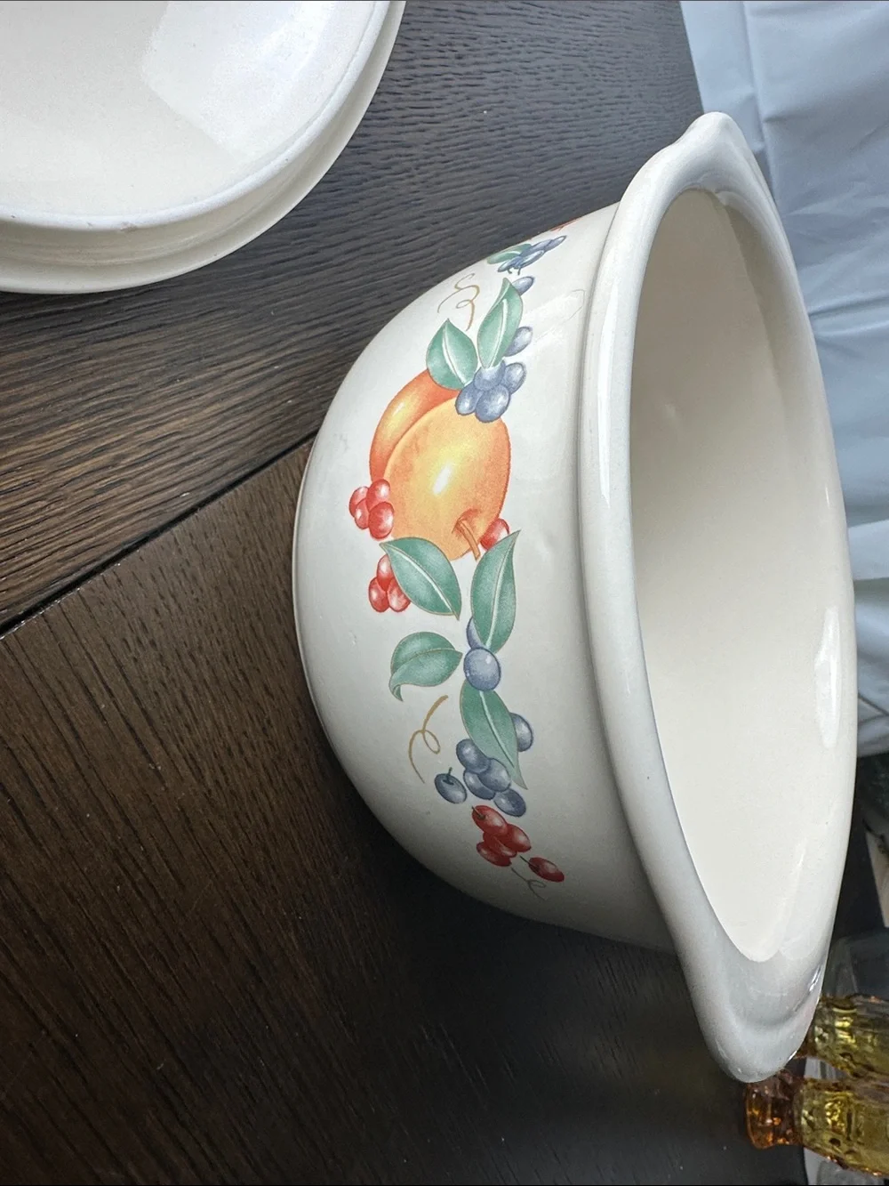 Corelle Coordinates Stoneware Abundance Pattern 1 1/2 quarts With Lid